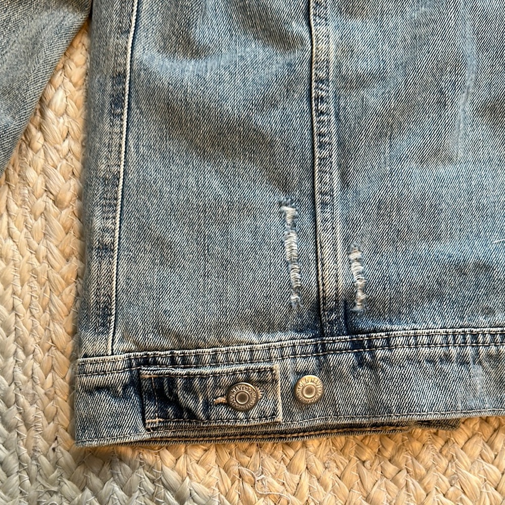 Distressed Denim Jacket - Picture 5 of 10